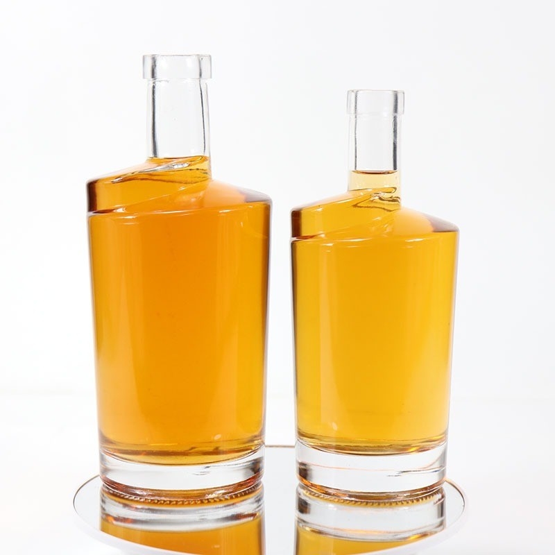 Empty Glass Rum Gin Whisky Vodka Super Flint Bottles Best for Rum 500ml 750ml Capacity