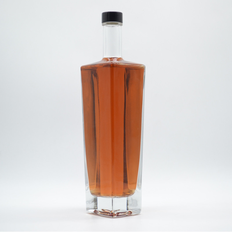 Engraving Fashion Shape Super Flint Brandy Spirits Empty White Liquor xo Glass Bottle square