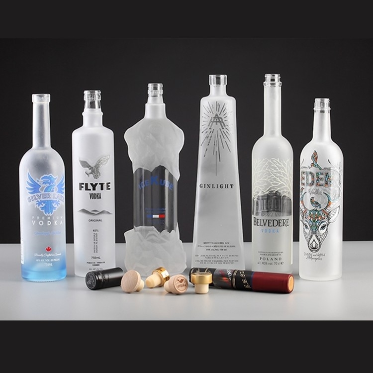 Super Flint Hot Stamping 500ml 700ml 750ml Liquor Brandy Glass Bottle OEM