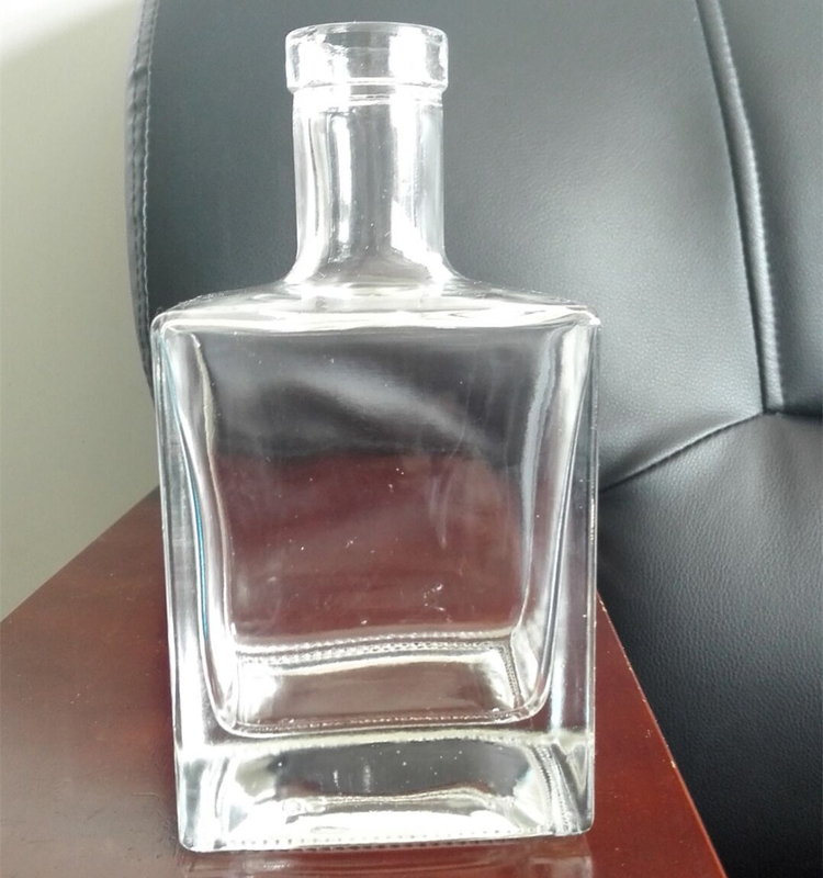 Glass Whiskey Bottle Clear Super Flint 375ml 500ml Square Dry Gin Vodka Wine Bottle