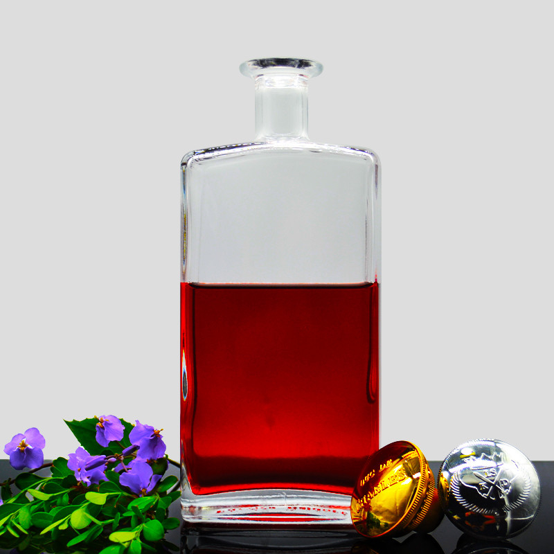 Super Flint Glass Material 500ml 750ml 1000ml Vodka Glass Bottle Gin Bottle at for Your