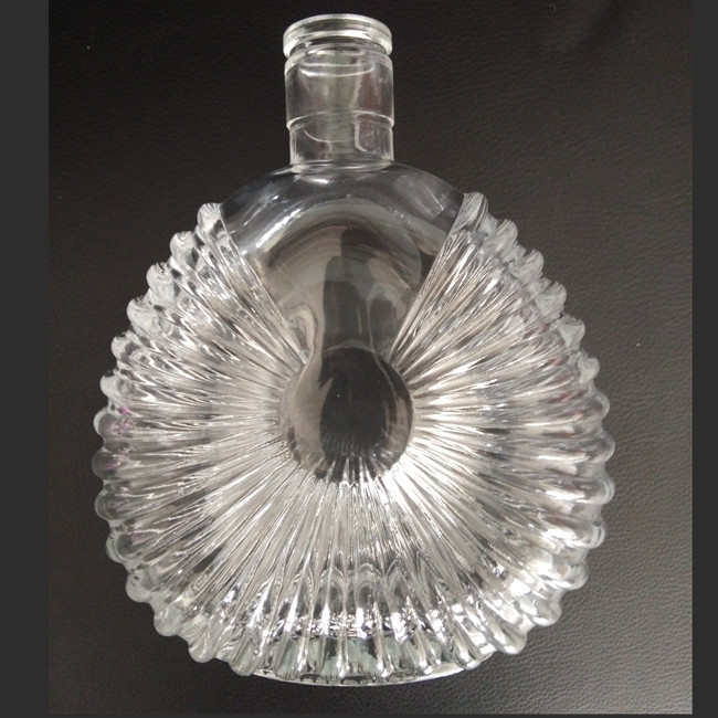 750ml Guitar Shaped Glass Bottles for Brandy Vodeka Wine Painted Color and Durable